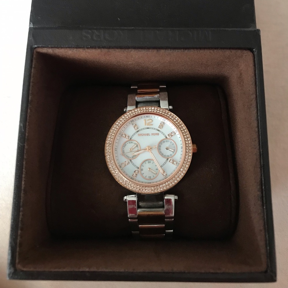 michael kors watch (rose gold)